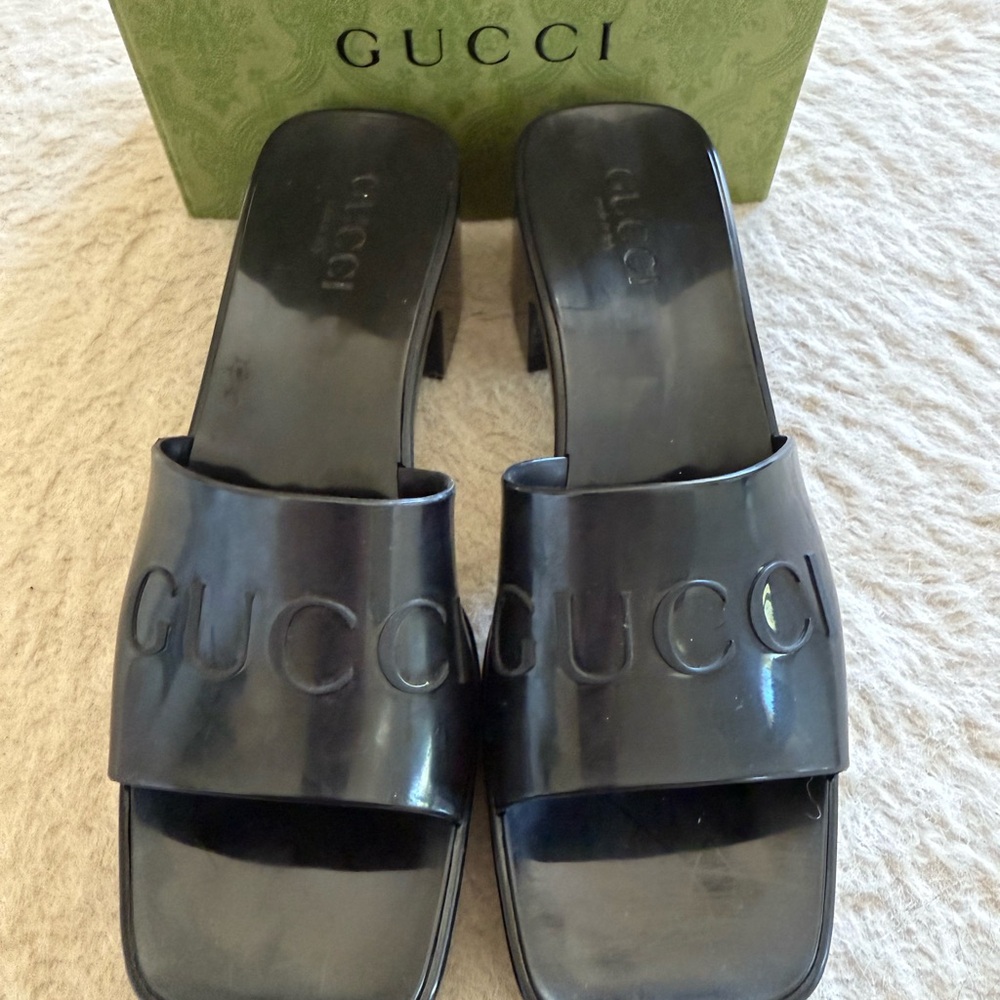 Gucci Black Women's Slide Sandals